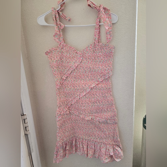 Storia Dresses & Skirts - Storia Floral Smocked Ruffle Mini Dress | Size M